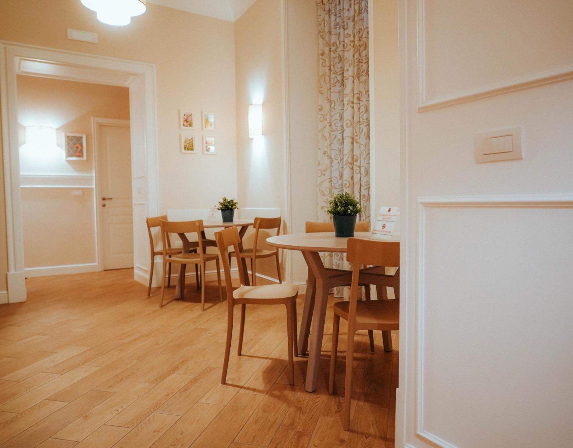 Florita Napoli Hotel Kültér fotó