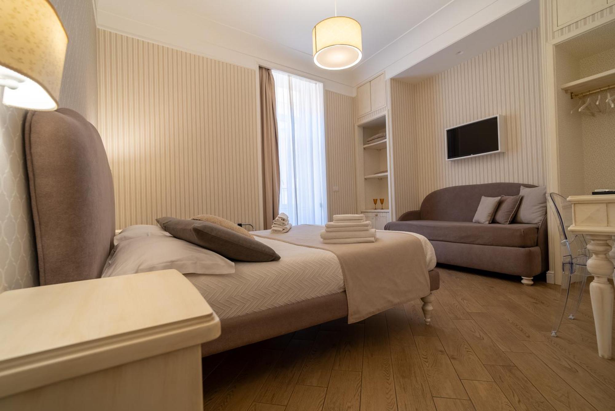 Florita Napoli Hotel Kültér fotó