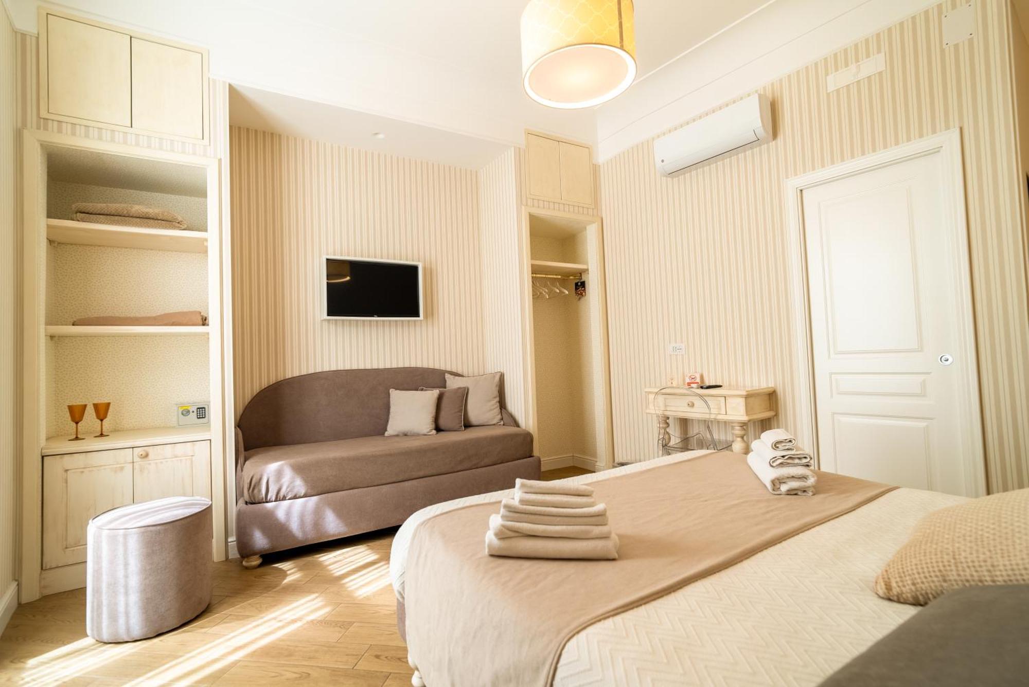 Florita Napoli Hotel Kültér fotó