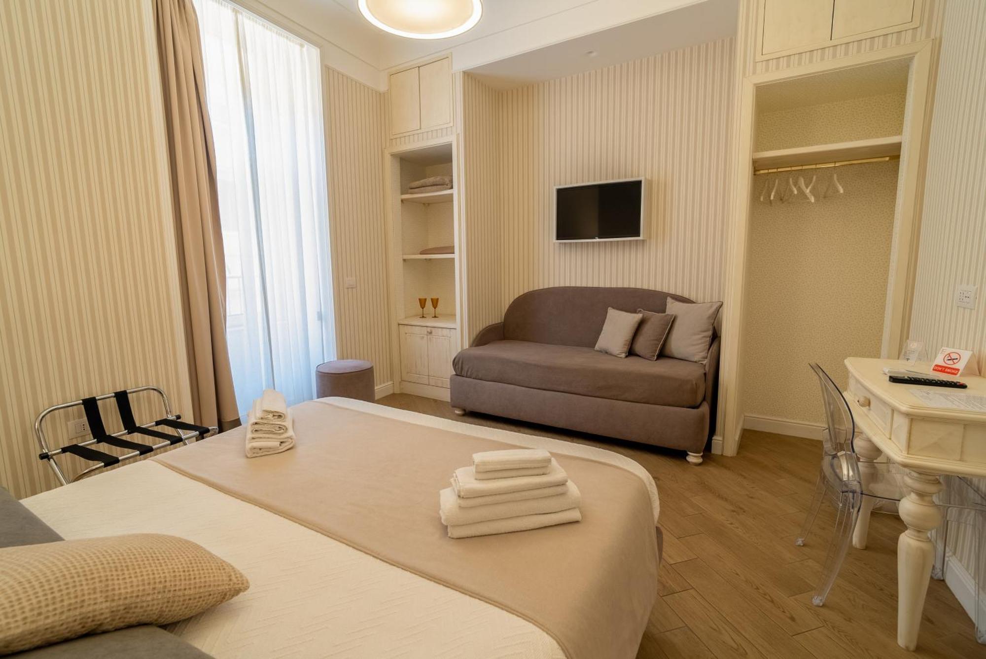 Florita Napoli Hotel Kültér fotó