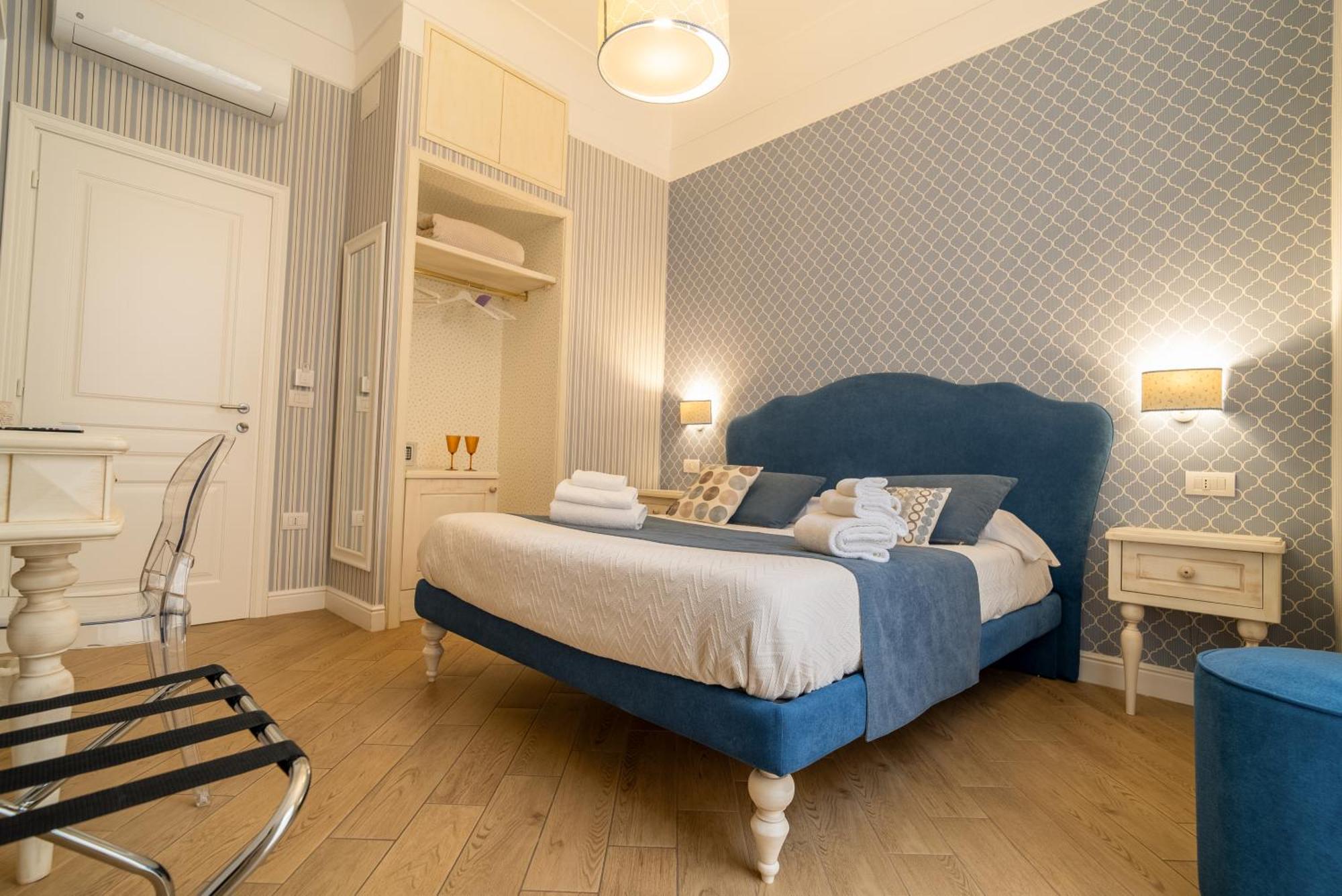 Florita Napoli Hotel Kültér fotó
