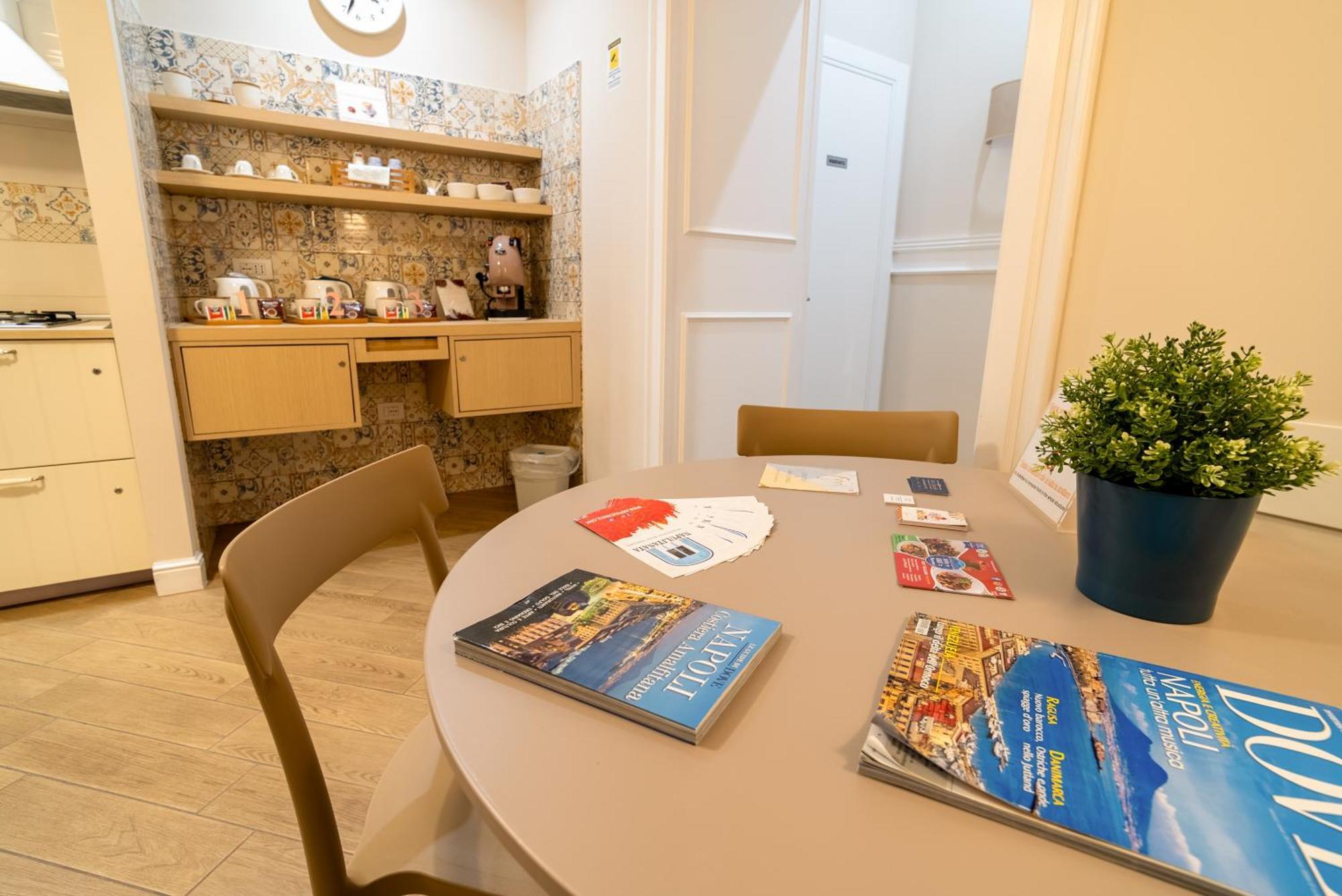 Florita Napoli Hotel Kültér fotó